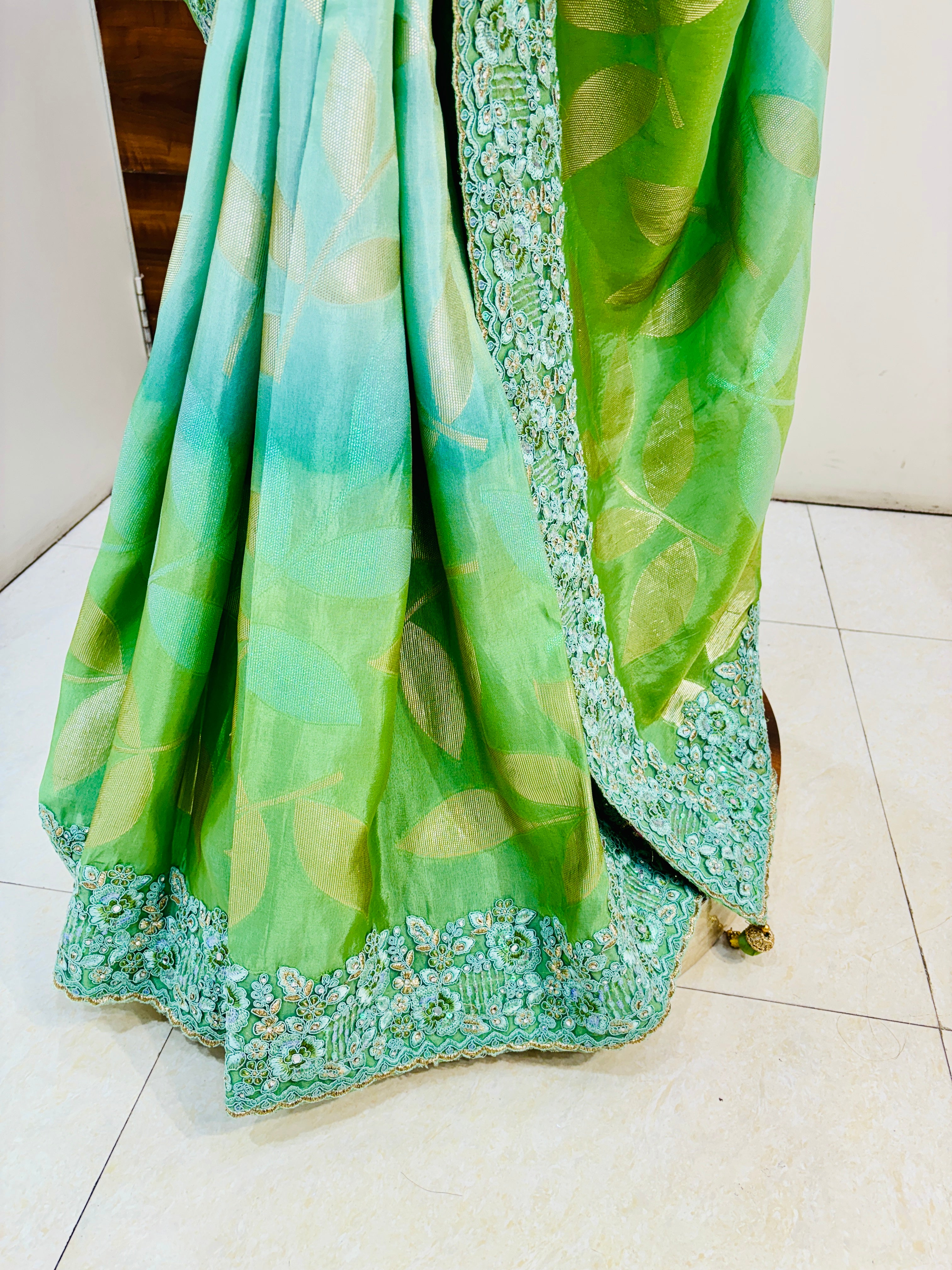 Shaded Green Banarasi Silk Embroidery Work Saree