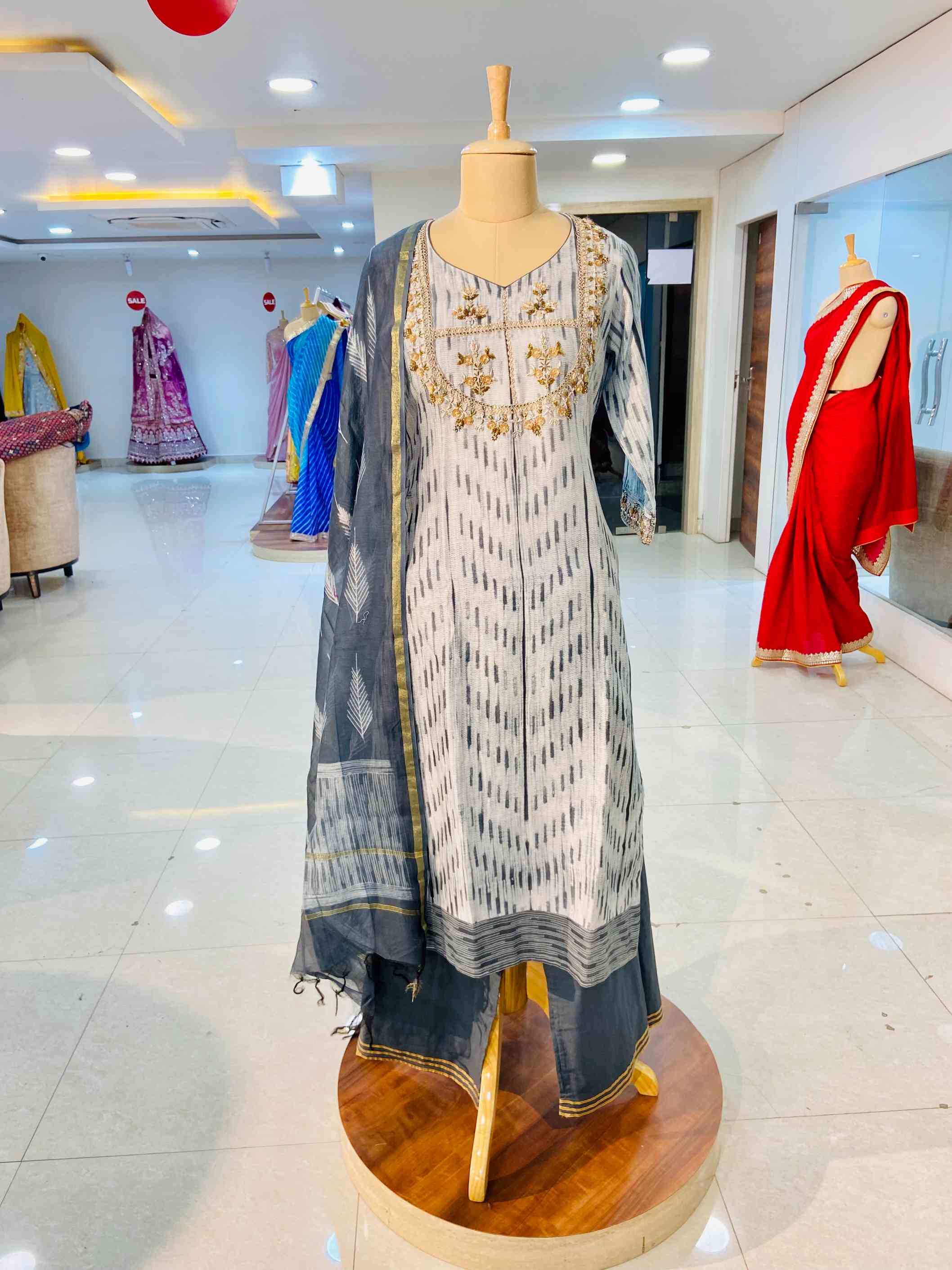 Grey Raw Silk Suit - Daabu Jaipur